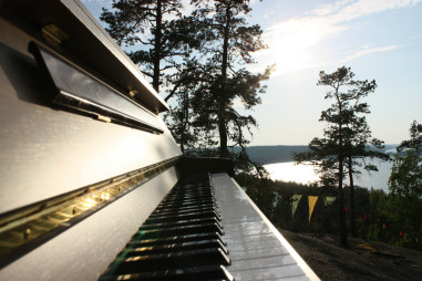 Piano Hiidenvuorella 2009